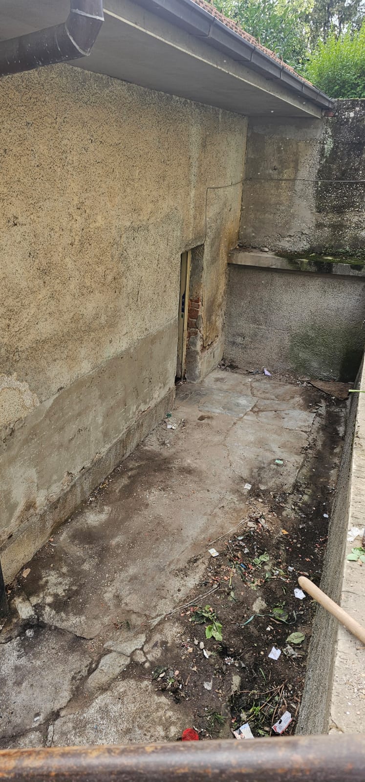 Pospremljeno dvoriste