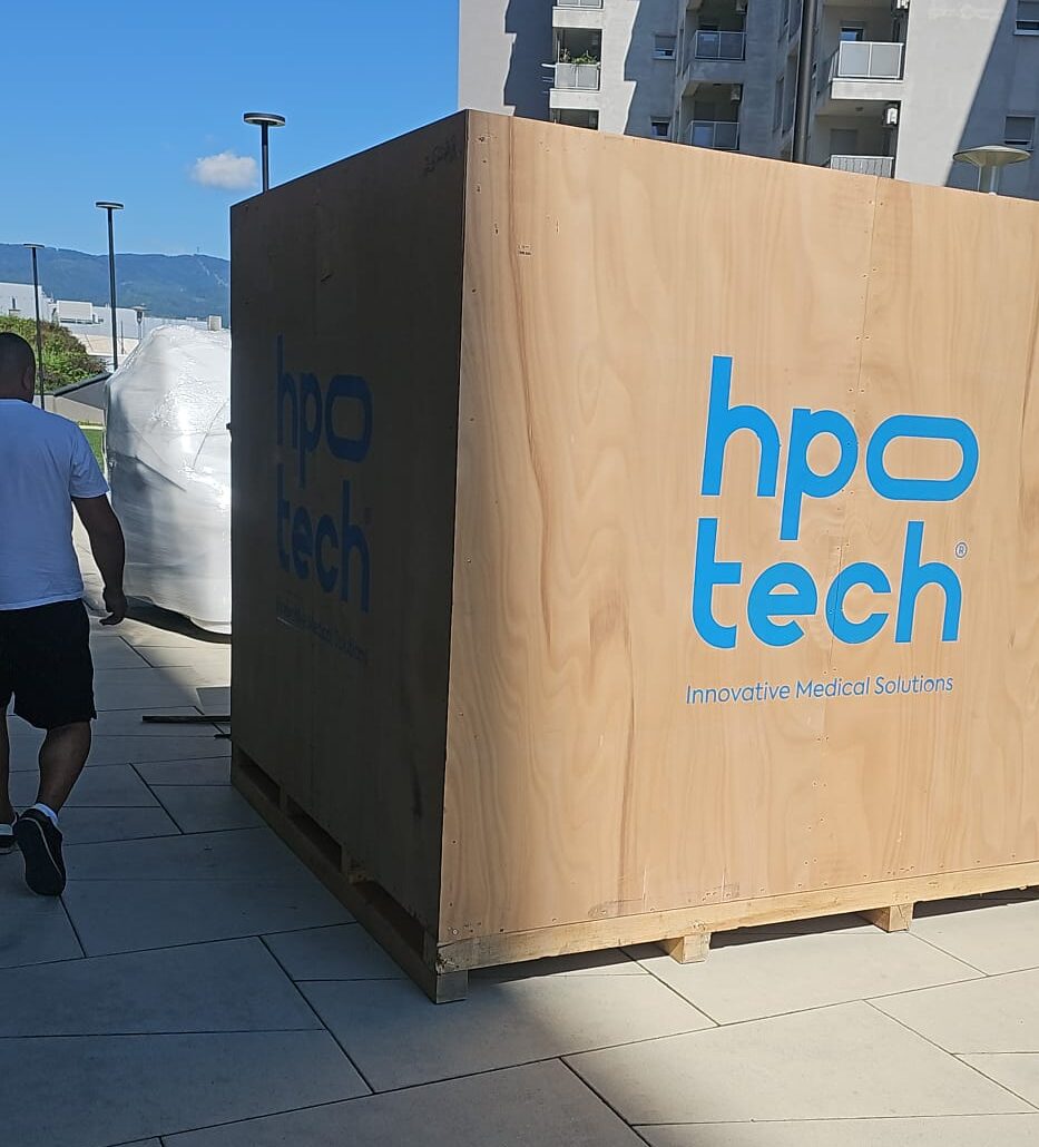 Slika zapakovane kutije za selidbu