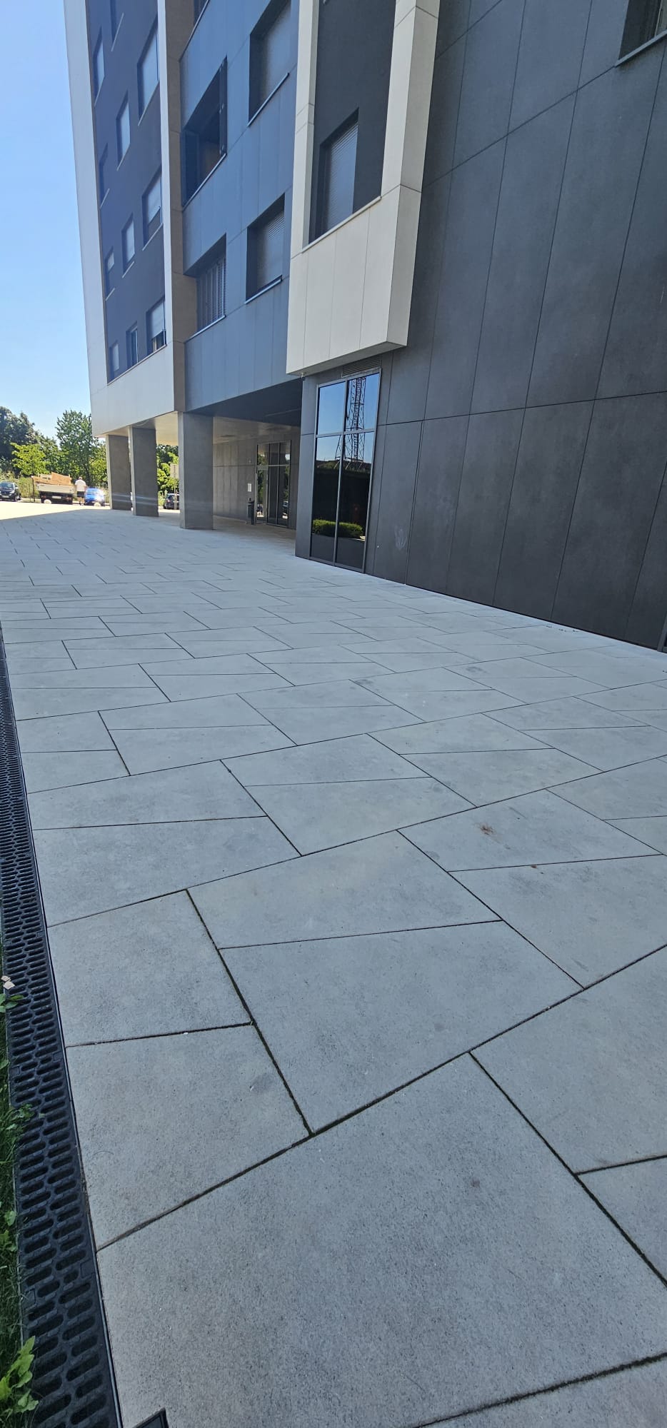 Slika nakon ciscenja otpada na ulici