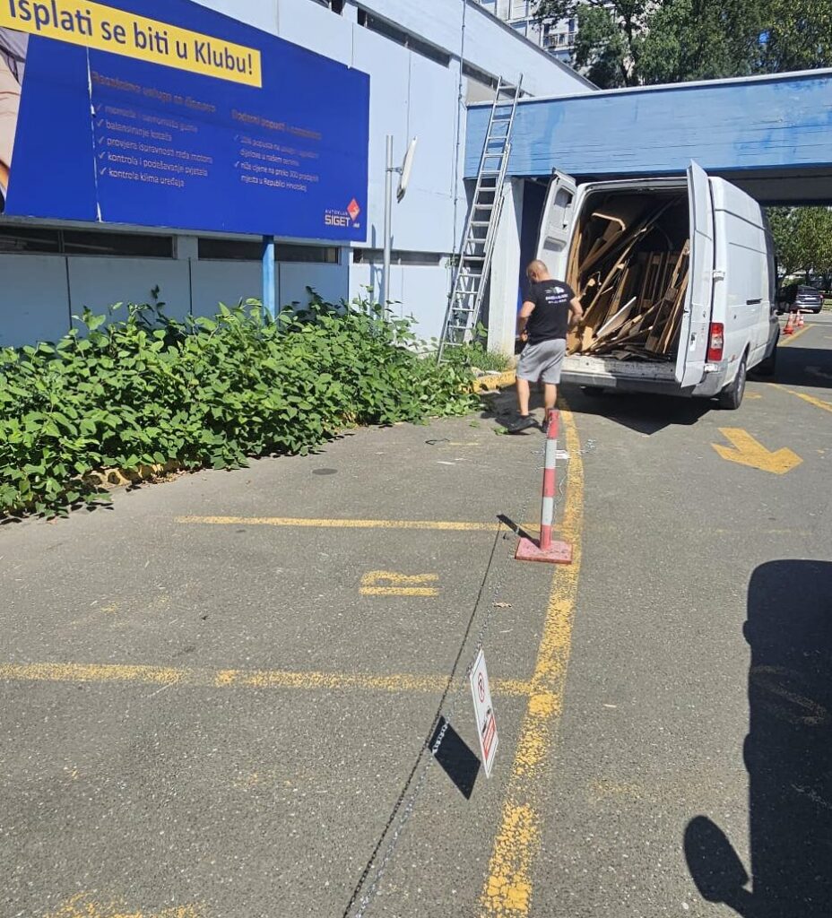 Krupni otpad u kombiju